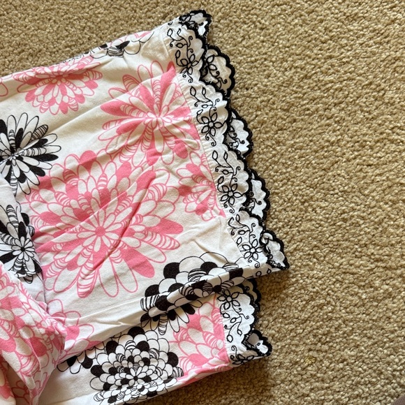 Women's Floral Pajama Set - Pink and Black - Picture 5 of 5